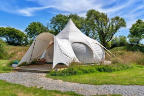 Beech Lotus Belle Tent